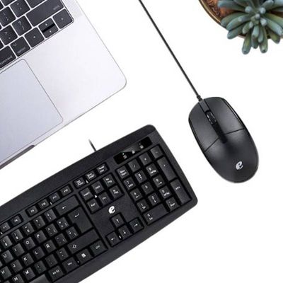 Kit Teclado ABNT2 e Mouse Ergonômico Com Fio Preto EAK030