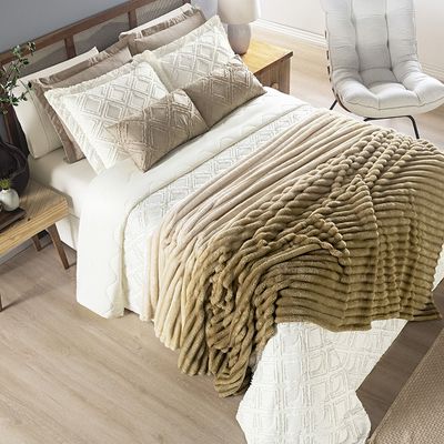 Cobertor Coberta Fluflu Queen Ultrasoft Alto Relevo Dupla Face - Gold