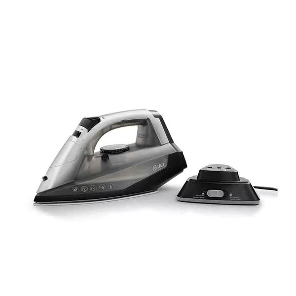 Ferro de Passar Roupa a Vapor Oster Sem Fio Ceramic GCSTCC3000 Preto - 220V