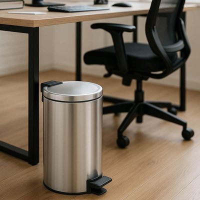 Lixeira com Pedal Tramontina Loop 5L Aço Inox Polido Balde Interno Hall de Entrada Escritório