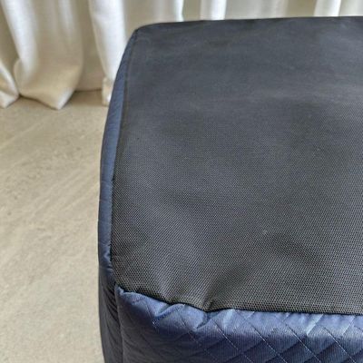 Cama Para Cachorro Toca Quadrada Em Corino + Poliéster Azul Lv Média (m) 40 X 40 X 40 Cm