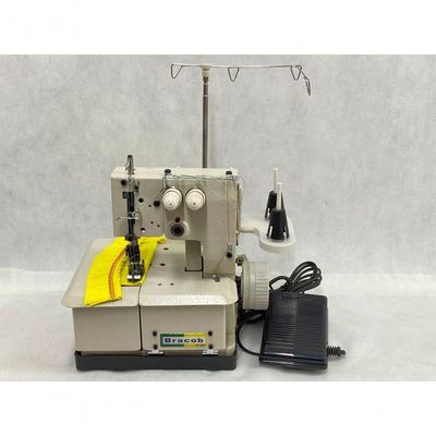 Máquina Galoneira Portatil 2 Agulhas Bc2600 + 13 Itens 220v 220V