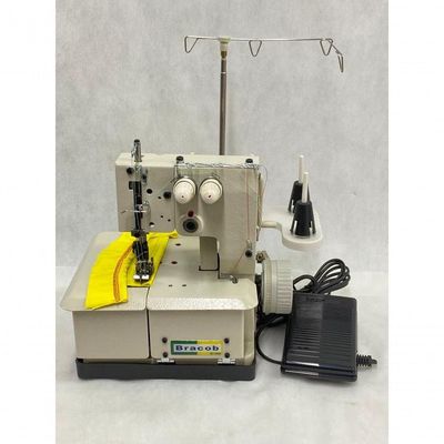 Máquina Galoneira Portatil 2 Agulhas Bc2600 + 13 Itens 220v 220V