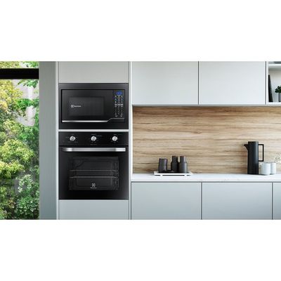 Micro-ondas de Embutir Electrolux 34L- ME3EP Preto / 220V