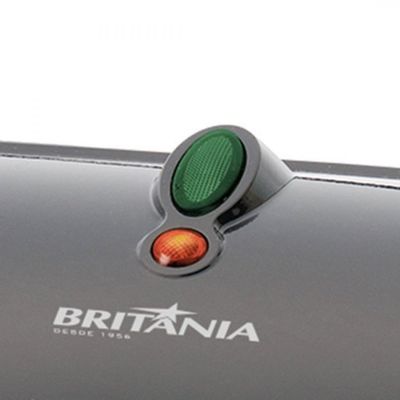 Crepeira Britânia Six Chapas Antiaderentes Preto / 110V