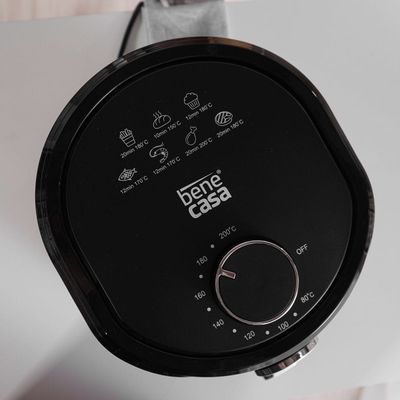 Fritadeira Air Fryer Bene Casa 4,5L 127V Sem Óleo Preta Original