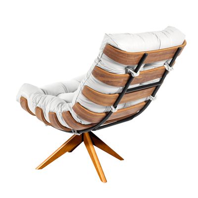 Poltrona Giratória Costela Couro Branco Base de Madeira MM30 M11 - D'Rossi