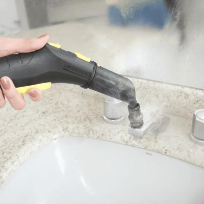Higienizador a Vapor Kärcher SC 4 Premium 2000W 3.5 Bar com Reservatório Removível para Uso Contínuo 220V