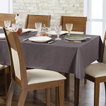 Toalha de Mesa 8 Lugares Térmica Impermeável 1,40 m x 2,50 m 100% Policloreto de Vinila - Marrom