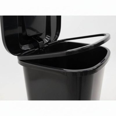 Lixeira Plástica Retangular Preta 50L Tramontina Pedal Tampa Coleta Seletiva Empresas