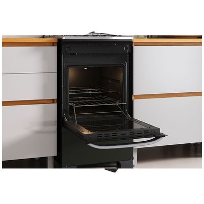Fogão Itachef 4 Bocas com Mesa de Inox e Tripla Chama Itatiaia Preto / Bivolt