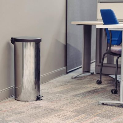Lixeira Aço Inox com Pedal 30L Tramontina New Hall de Entrada Recepção Consultório