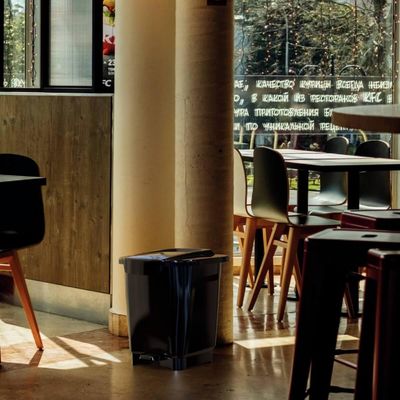 Lixeira Plástica 25L com Pedal Cozinha Lavanderia Tramontina T-Force Preta Cesto de Lixo