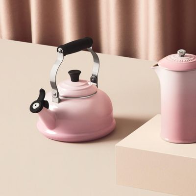 CHALEIRA LE CREUSET TRADICIONAL 1,6L COM APITO SHELL PINK 40104027770000