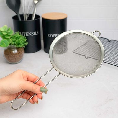 Peneira Inox Cabo Aço Cozinha Confeitaria 16cm