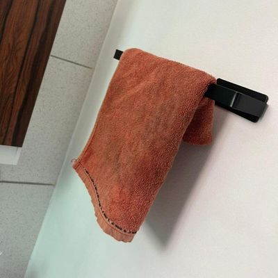 Porta Toalha de Rosto 35cm Preto Fosco Retangular Toalheiro de Parede Banheiro Moderno