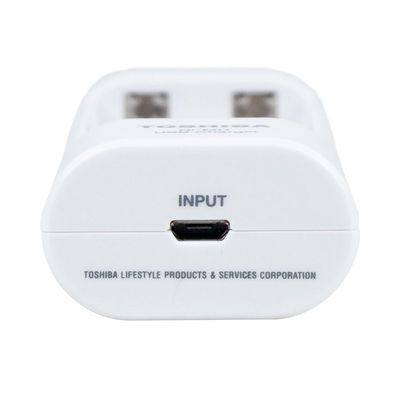 Carregador P/ 2 Pilhas Toshiba AA/AAA USB C/ 2 Pilhas Recarregáveis - AC2515