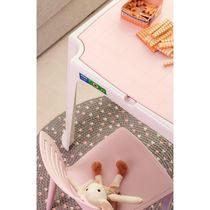 Conjunto de Mesa e Cadeira Infantil Tramontina Beni em Polipropileno Rosa com Quadro de Atividades