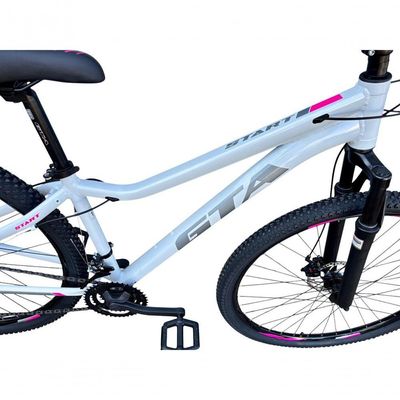 Bicicleta Aro 29 Gta Start Alumínio 27v K7 Freio A Disco Garfo Suspensão Mountain Bike branco-cinza-rosa Tam: 15