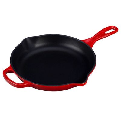 KIT LE CREUSET SKILLET REDONDA 23CM C/ ALÇA E CHALEIRA KONE EM AÇO ESMALTADO 1,6L VERMELHO