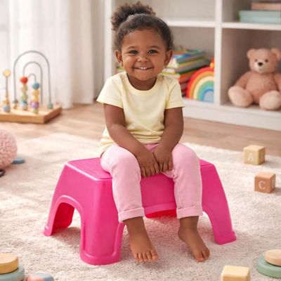 Banquinho Infantil Catty Tramontina Plástico Rosa Crianças Brinquedoteca Área de Lazer
