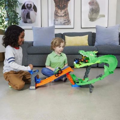 Pista Hot Wheels Monster Trucks Destruição Do Dragão Mattel