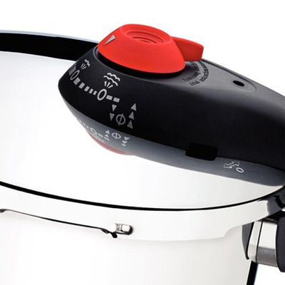 Panela de Pressão Tramontina Solar em Aço Inox Fundo Triplo com 5 Dispositivos de Segurança 22 cm 6 L