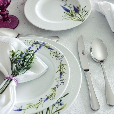 Aparelho de Jantar Porcelana e Faqueiro em Aço Inox Dourado Mesa Posta Luxo 6 Pessoas