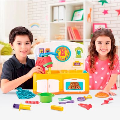 Massa de Modelar Divertoys Kitchen com Máquina de Massinha