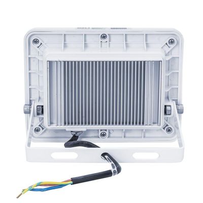 Refletor Led Slim 30w 3000k Bivolt Ip65 Carcaça Branca Alta Luminosidade