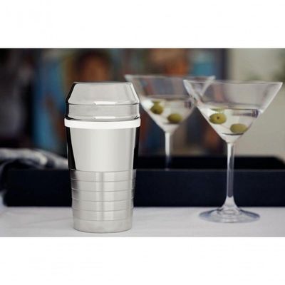 Coqueteleira Tramontina Millenium 680ml Em Aço Inox Com Detalhes Foscos