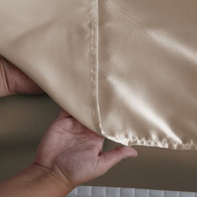 Jogo de Lençol Arya King 4 Peças Cetim Charmousse Brilhante Macio - Nude - 100% Poliéster