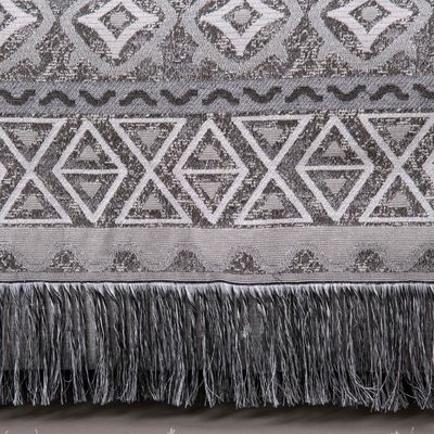 Xale Para Sofá Com Franja Luxor 1 Peça 2,10m x 1,35m 60% Algodão / 40% Poliéster Tecido Jacquard - Cinza Geométrico