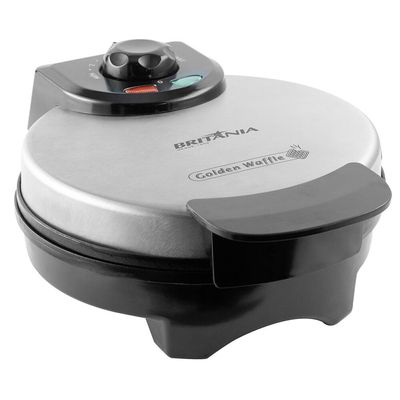Máquina de Waffle Britânia Golden 850W Chapas Antiaderentes Inox / 110V