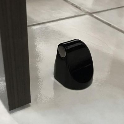 Prendedor Trava Porta Magnético com Imã
