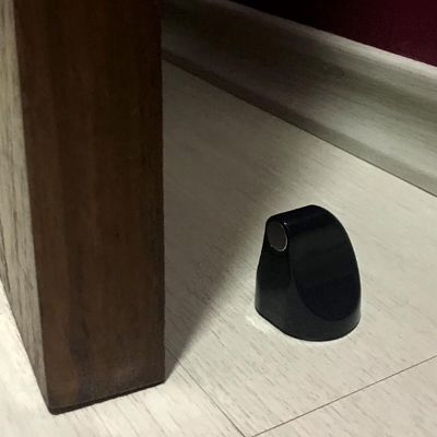 Prendedor Trava Porta Magnético com Imã
