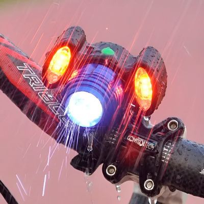 Farol de Bicicleta 300lm Recarregável LED USB IP65 com 4 Modos de Iluminação – Azul