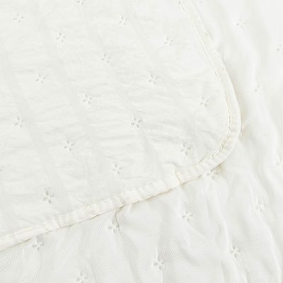 Kit Colcha Cobre Leito Plissê Casal Seersucker Premium 3 Peças Maciez e Leveza com Textura 3D Palha Marfim