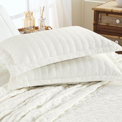 Kit Colcha Cobre Leito Plissê Casal Seersucker Premium 3 Peças Maciez e Leveza com Textura 3D Palha Marfim
