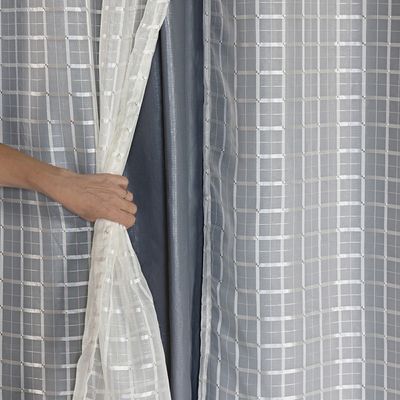 Cortina Blackout PVC Cinza Voil Xadrez 2,00m x 1,40m Forro 100% PVC/Voil 100% Poliéster - Bege