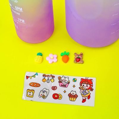 Garrafa Galão de Agua 2L e 900ml Degrade Com Figurinhas Adesivos 3D Tampa:Verde