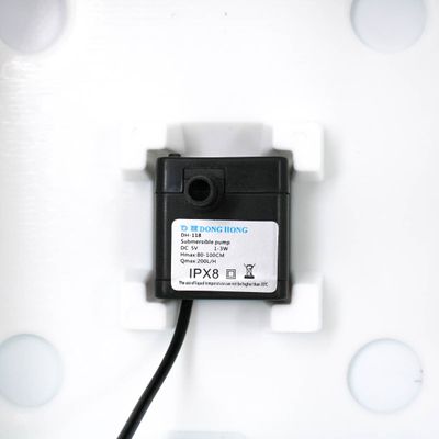 Fonte Bebedouro Gatos Cães Automatico Com Filtro USB Bivolt 2,5 Litro Cor:Branco