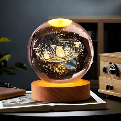 Luminária LED de Cristal com Base de Madeira | Luz Suave para Decoração Base Madeira Cristal