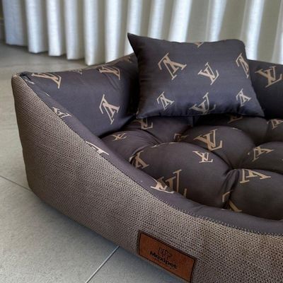 Cama Para Cachorro Retangular Em Corino + Poliéster Marrom Claro Lv Grande (g) 50 X 65 Cm