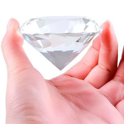 Pedra Decorativa Formato Diamante Cristal Peso de Papel - Decoração com Estilo e Funcionalidade
