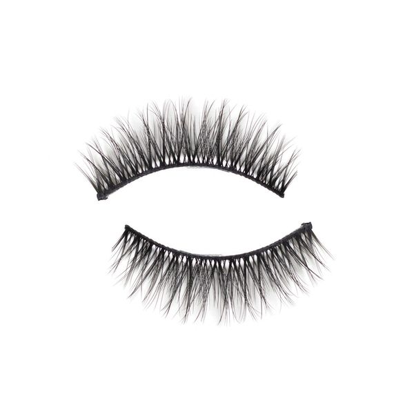 Cílios Postiços Naturais Iamo com Fios Alongados no Centro Cílios Postiços Naturais Iamo com Fios Alongados no Centro