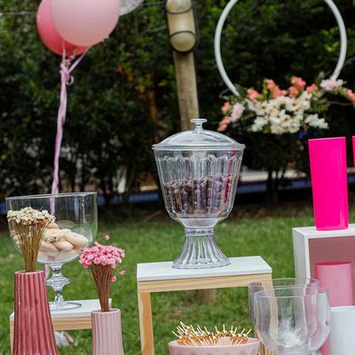 Taça Confeiteiro com Tampa Lsc Toys Transparente 1.250l
