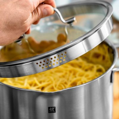 Jogo de Panelas em Aço Inox Zwilling Trueflow 5 Peças: Tampa de Vidro e Sistema de Escoamento
