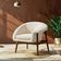 Poltrona Decorativa Yumi Base Madeira Braço Esquerdo Bouclé Off White - Nexta Casa