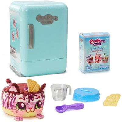 Pelúcia Surpresa Geladeira Cookeez Makery Freezy Cakez - Candide 4352